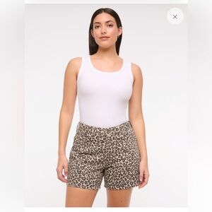 Curve Love High Rise Dad Short leopard print